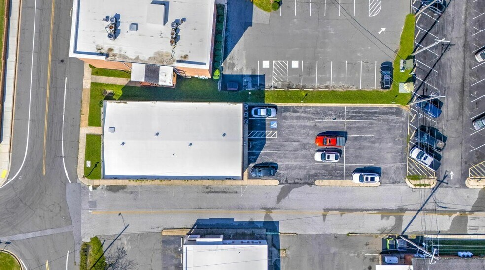 More Photos Of 41670 Courthouse Dr, Leonardtown Office For Sale