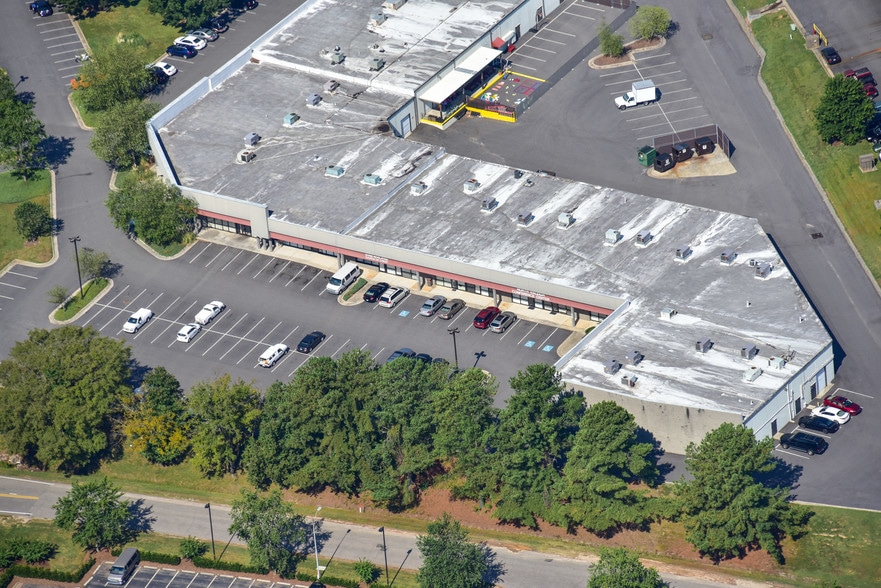 More Photos Of 3209 Gresham Lake Rd, Raleigh Light Distribution For Lease