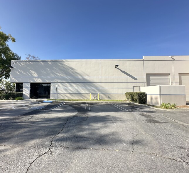 Primary Photo Of 5313 2nd St, Irwindale Warehouse For Lease