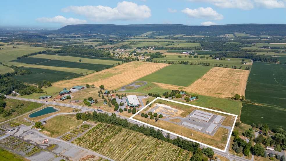 More Photos Of 138 Yearicks Blvd, Centre Hall Self Storage For Sale