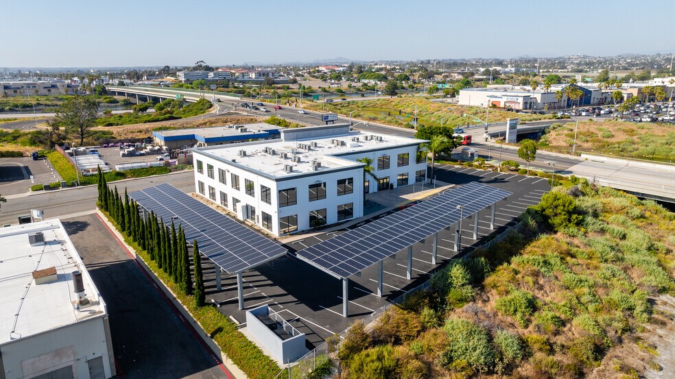 More Photos Of 22 W 35th St, National City Medical For Lease