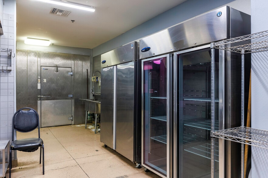 More Photos Of 16286 S Sunland Gin Rd, Arizona City Rehabilitation Center For Sale