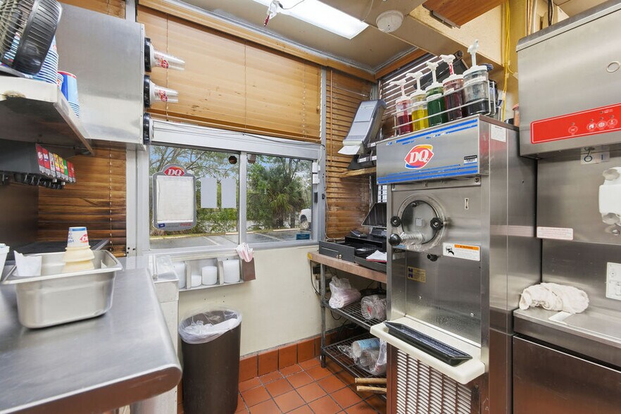 More Photos Of 2227 N Monroe St, Tallahassee Fast Food For Sale