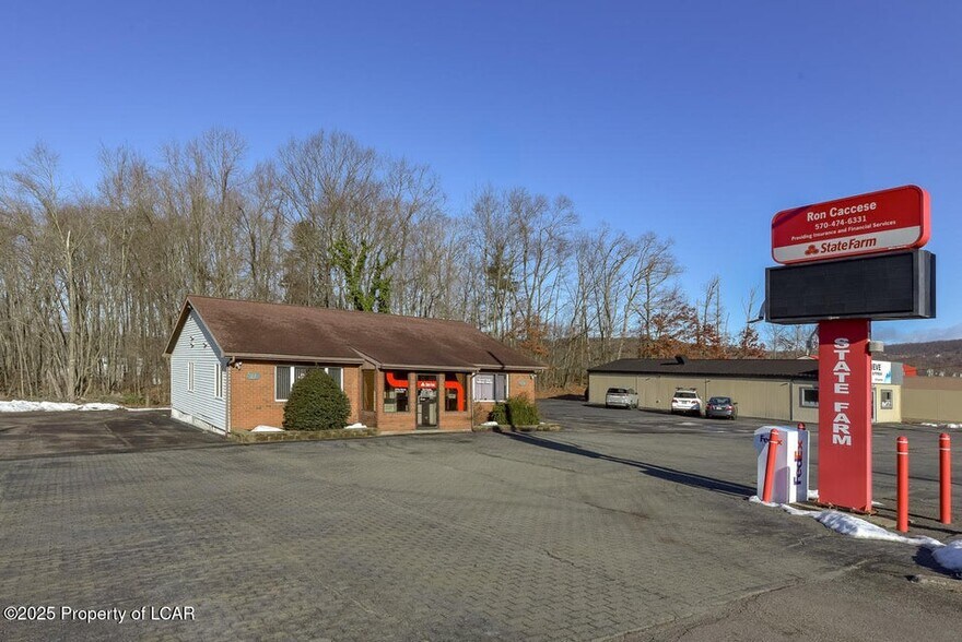 More Photos Of 69-71 S Mountain Blvd, Mountain Top Medical For Sale