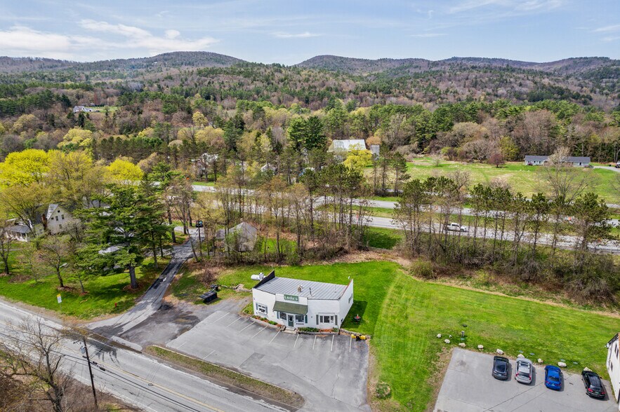 More Photos Of 456 US-5, Fairlee Restaurant For Sale