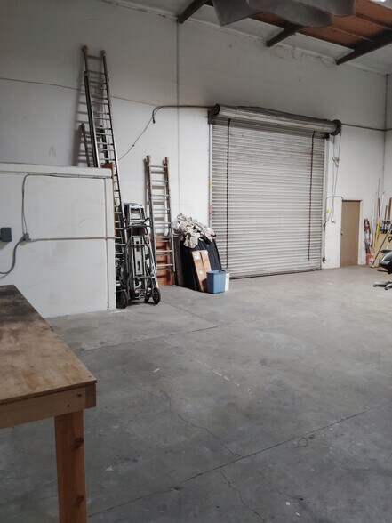 More Photos Of 1279 N Tustin Ave, Anaheim Light Distribution For Sale