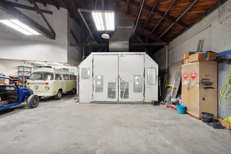 More Photos Of 245 24th St, Richmond Auto Repair For Sale