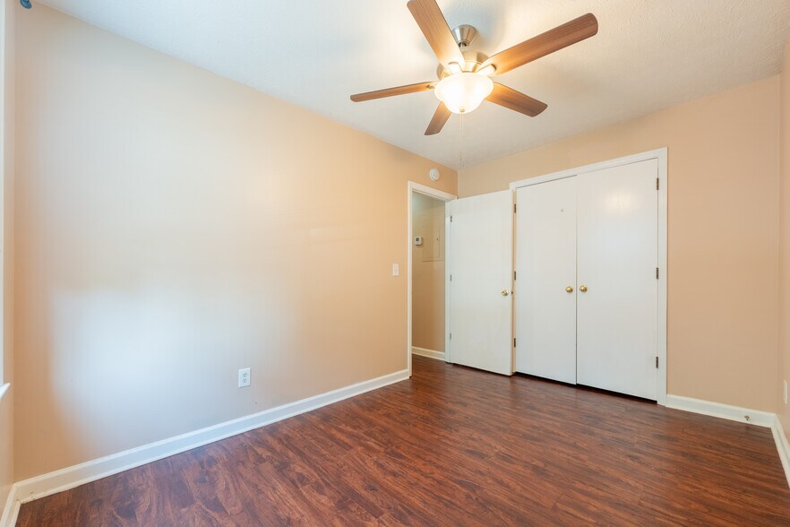 More Photos Of 138 Hibiscus Dr, Ashland City Multifamily For Sale