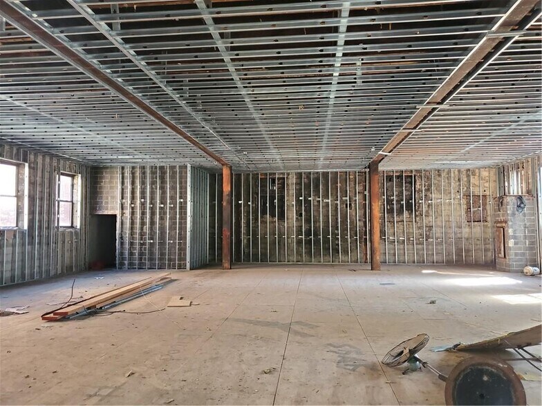 More Photos Of 2261-2269 Bragg St, Brooklyn Schools For Sale