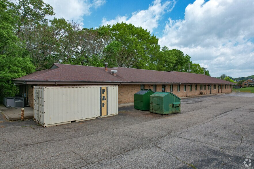 More Photos Of 2400 Hospital Dr, Aliquippa Medical For Sale