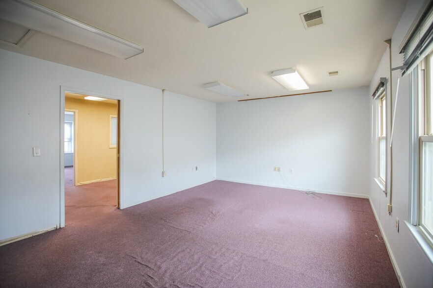 More Photos Of , Rockville Office For Sale