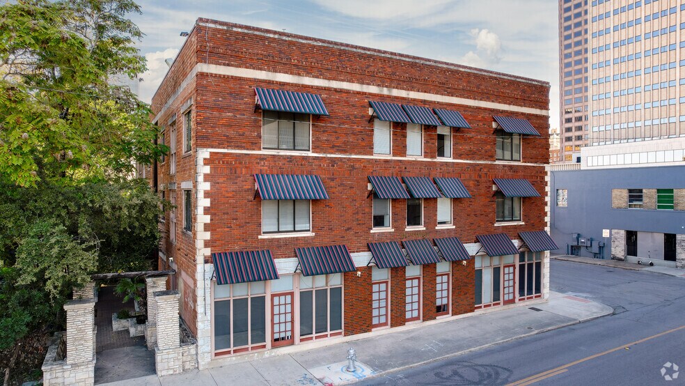 Primary Photo Of 454 Soledad St, San Antonio Office For Lease