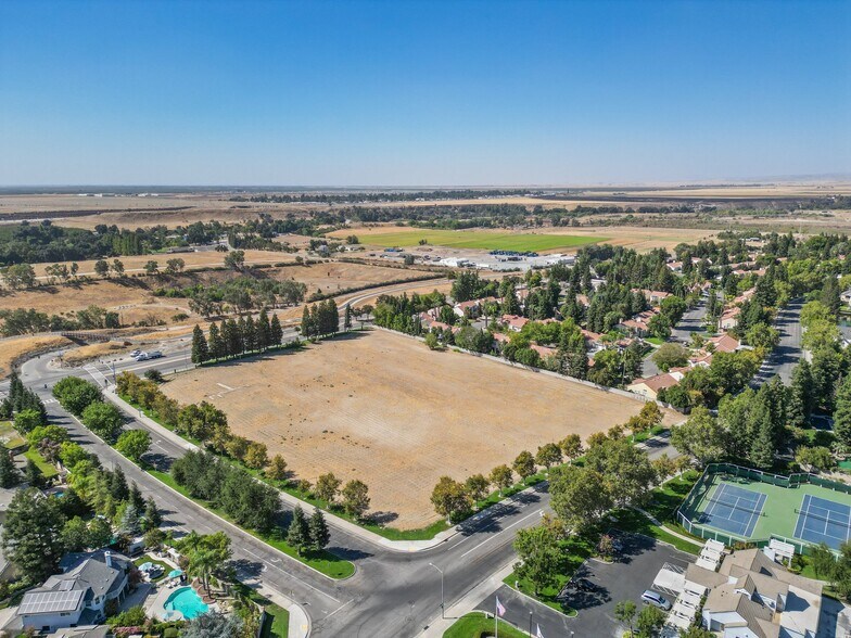 More Photos Of 480 Lakeview Dr, Fresno Land For Sale