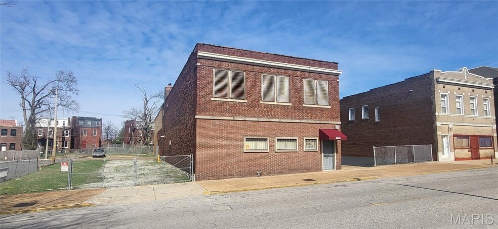 More Photos Of 4545 Olive St, Saint Louis Industrial For Sale