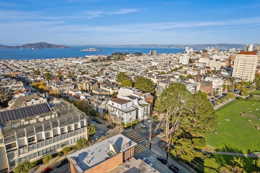 More Photos Of 2690 Jackson St, San Francisco Schools For Sale