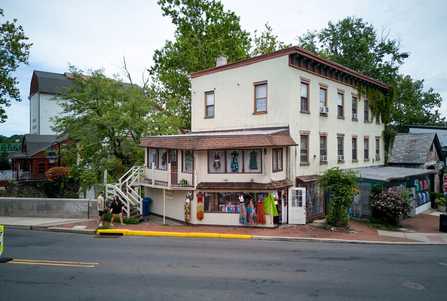 More Photos Of 76 S Main St, New Hope Storefront Retail Residential For Sale