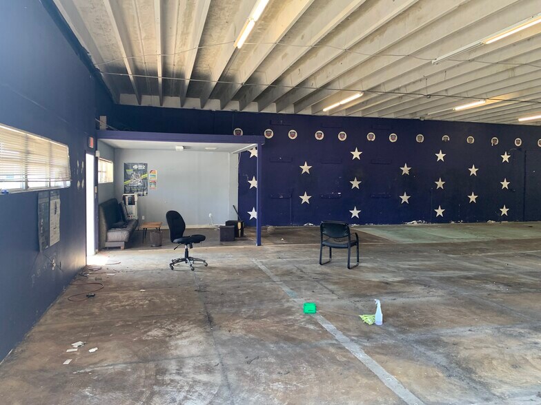 More Photos Of 1501 NW 1st Ct, Boca Raton Light Distribution For Lease