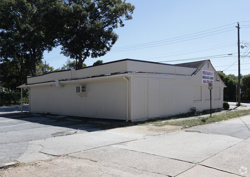 More Photos Of 339 University Ave, Atlanta Restaurant For Sale