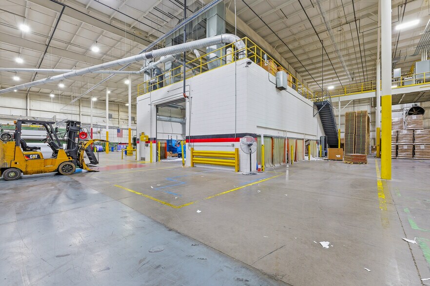 More Photos Of 100 Creative Way, Ripon Manufacturing For Sale