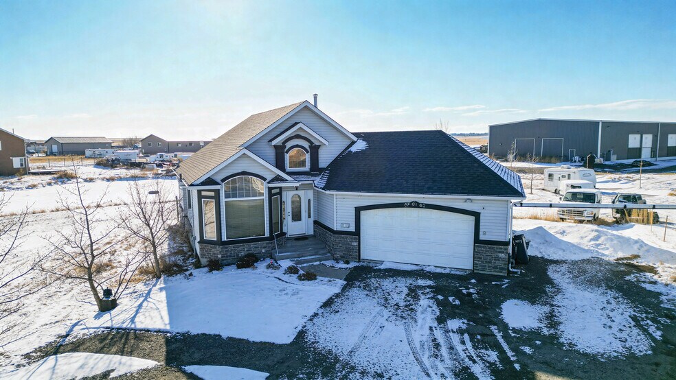 More Photos Of 251223 Sunshine Rd, Rocky View No 44 Warehouse For Sale