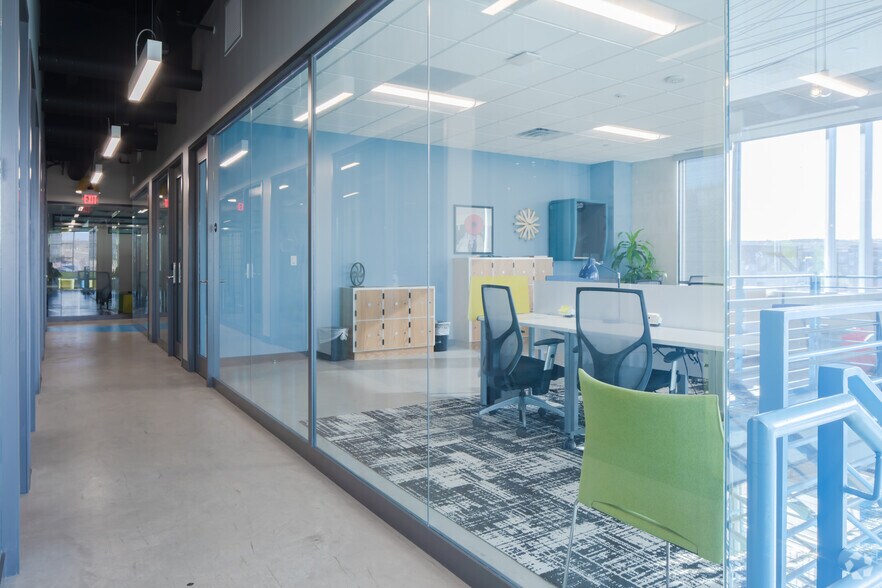 More Photos Of 8181 Arista Pl, Broomfield Office For Lease
