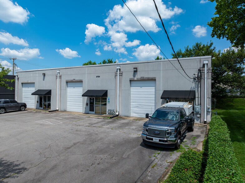 Primary Photo Of 2702-2704 Eugenia Ave, Nashville Light Distribution For Lease