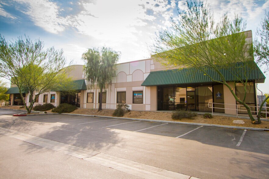 More Photos Of 18510 Pasadena St, Lake Elsinore Manufacturing For Lease