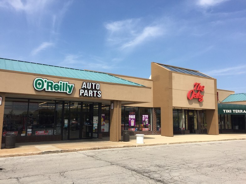 More Photos Of 1515-1589 Lee St, Des Plaines Unknown For Lease