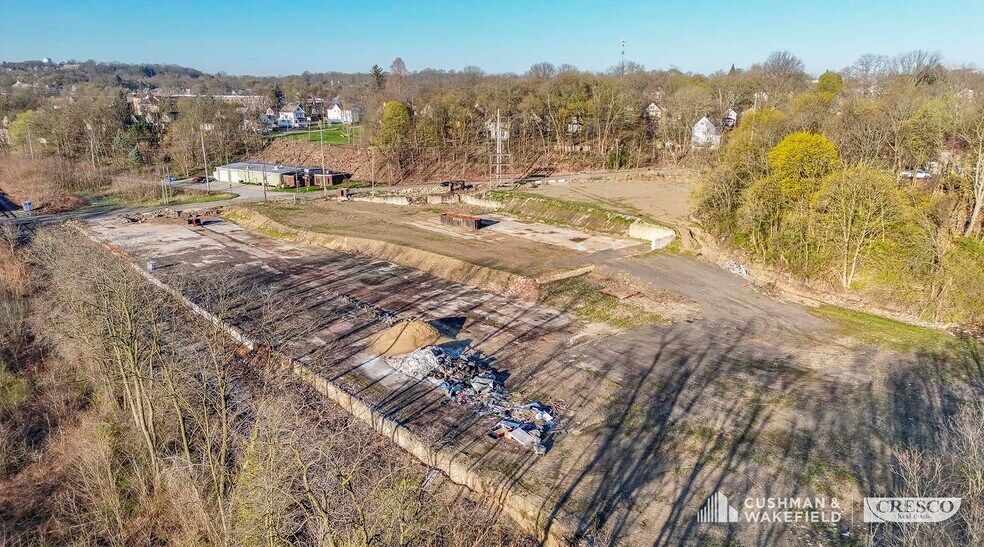 More Photos Of 1007 Bank St, Akron Land For Lease