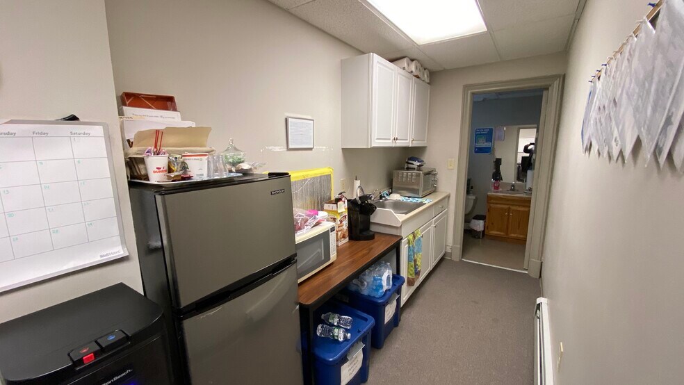 More Photos Of 309 S Main St, Phillipsburg Office For Sale
