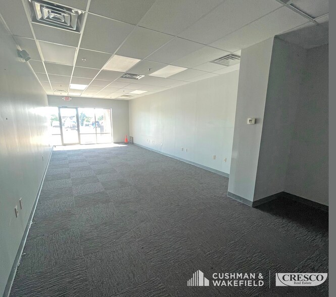 More Photos Of 7301-7331 Broadview Rd, Independence Unknown For Lease
