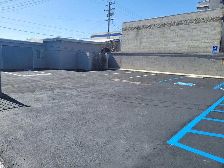 More Photos Of 8440 Garvey Ave, Rosemead Freestanding For Lease