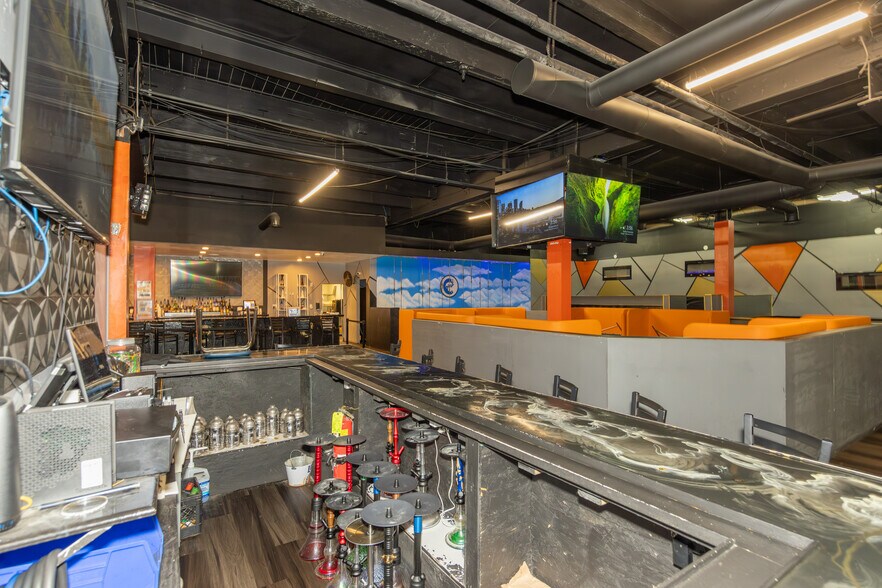 More Photos Of 1820 E 30th St, Cleveland Sports And Entertainment For Sale