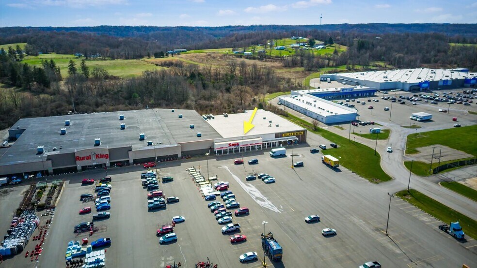 More Photos Of 2772 Maysville Pike, Zanesville Storefront For Lease