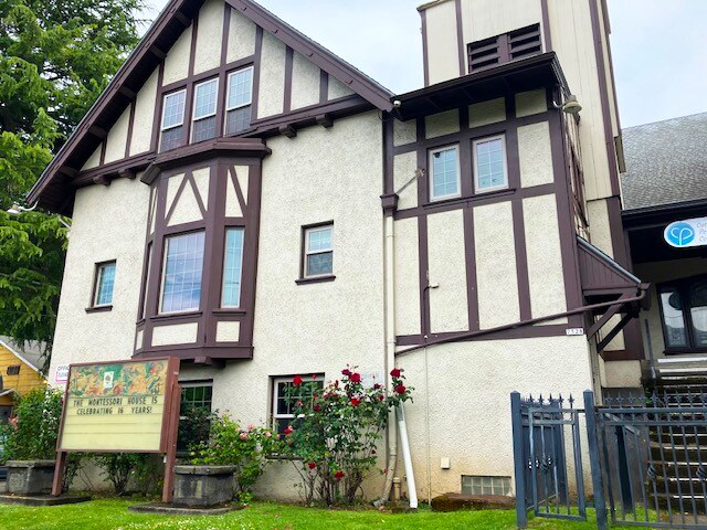 More Photos Of 7528 N Charleston Ave, Portland Religious Facility For Sale