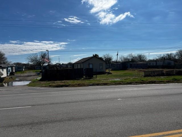 More Photos Of 2312 U.S. 77 Hwy, Driscoll Land For Sale