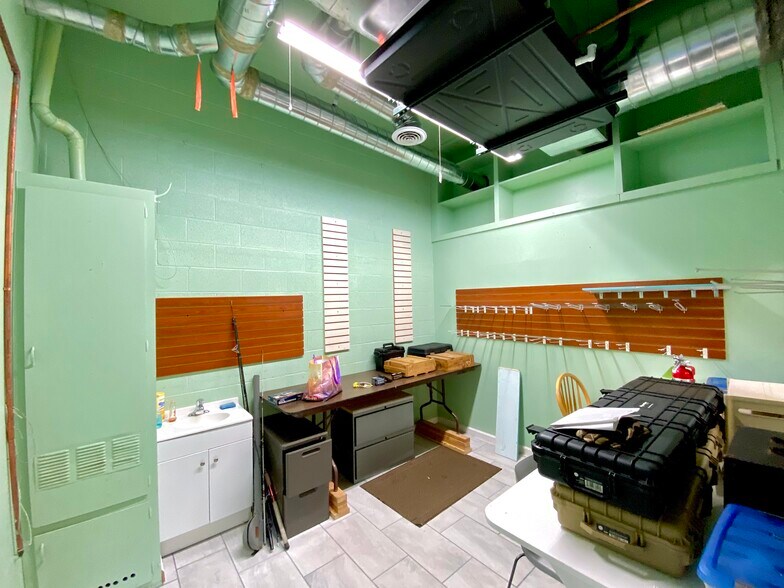 More Photos Of 410 N H St, Lompoc Freestanding For Sale