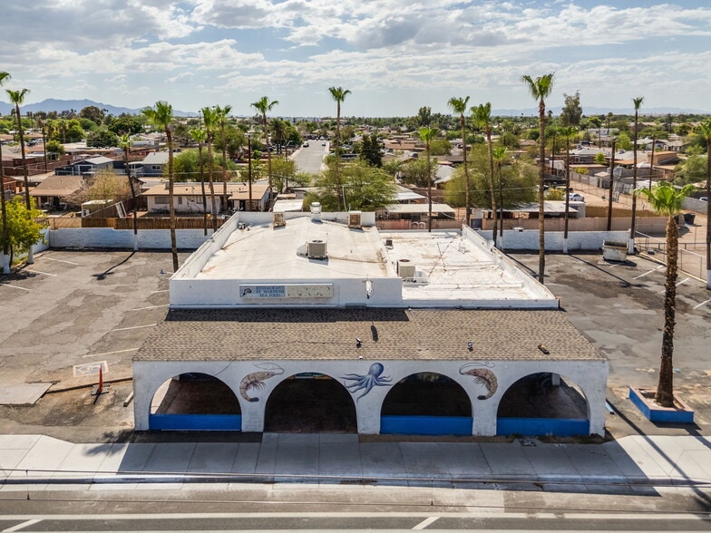 More Photos Of 5222 S Central Ave, Phoenix General Retail For Sale