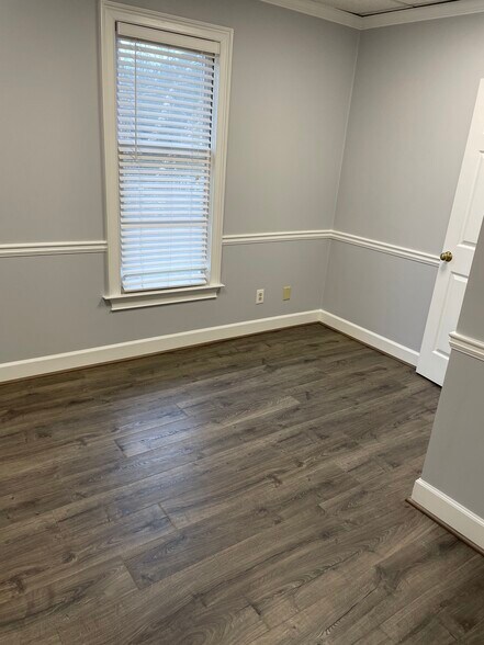 More Photos Of 1640 Powers Ferry Rd SE, Marietta Office For Lease