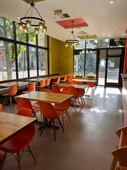 More Photos Of 425 NW 10th Ave, Portland Office For Lease