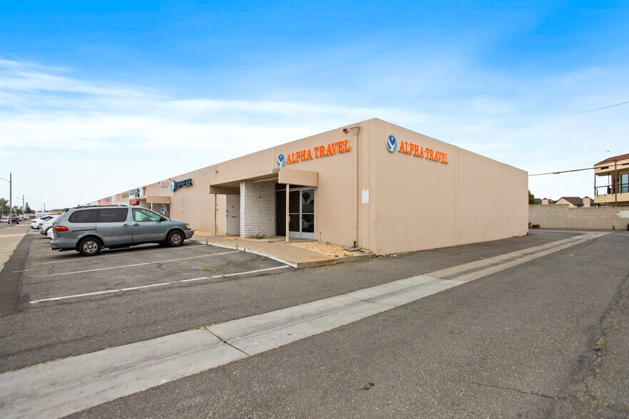 More Photos Of 14932 Dillow St, Westminster Industrial For Sale