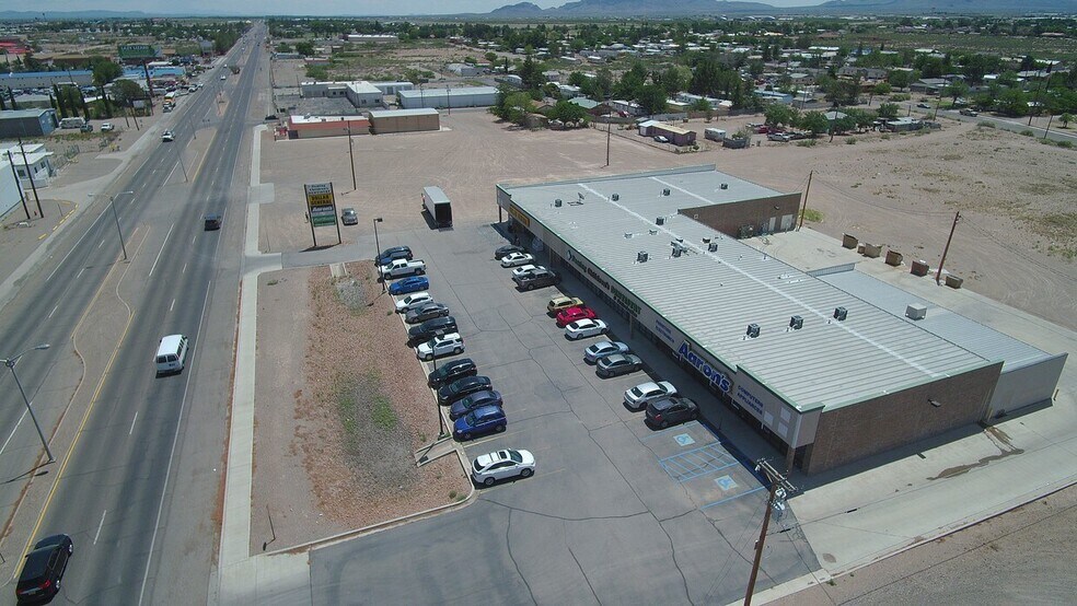 More Photos Of 1310 E Pine St, Deming Unknown For Lease