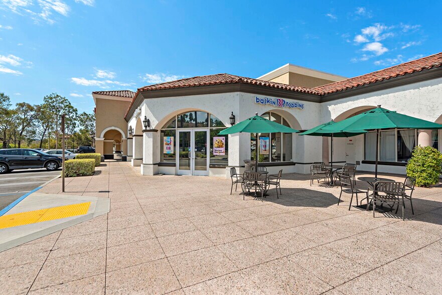 More Photos Of 22361-22451 Antonio Pky, Rancho Santa Margarita Unknown For Lease