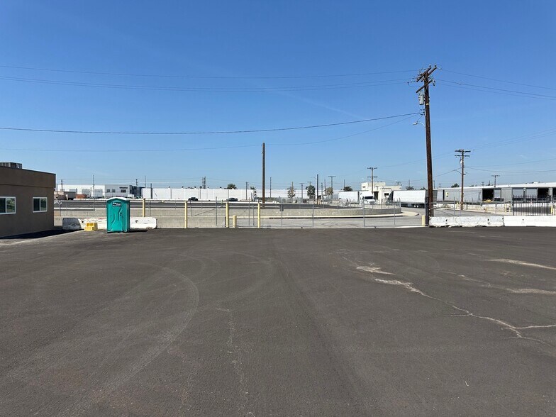 More Photos Of 2920 Ross St, Vernon Land For Lease
