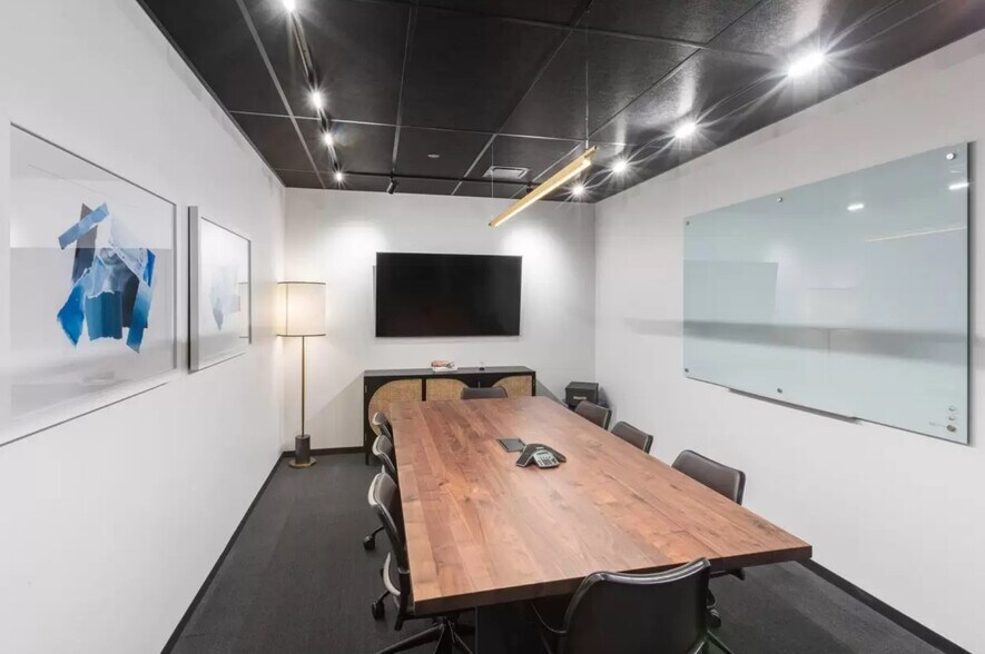 More Photos Of 650 Massachusetts Ave NW, Washington Coworking Space