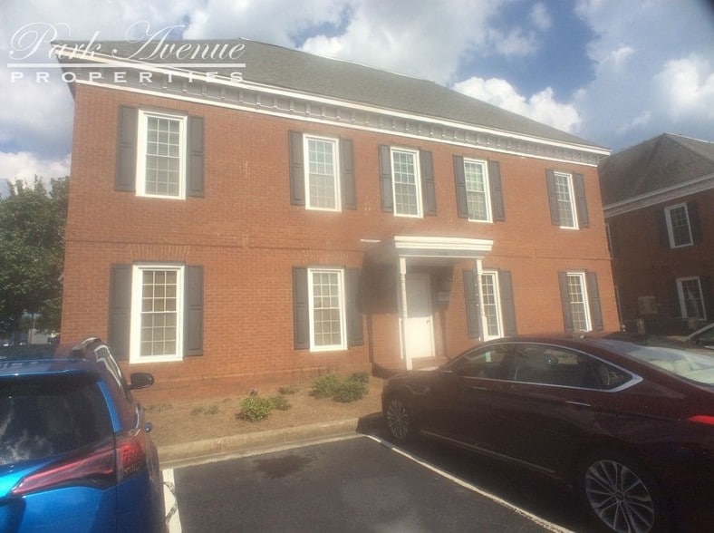 More Photos Of 7175 Jonesboro Rd, Morrow Office For Lease