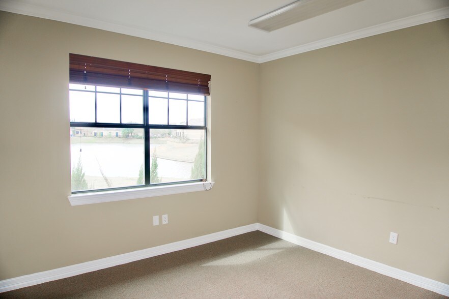 More Photos Of 4502 Riverstone Blvd, Missouri City Medical For Lease