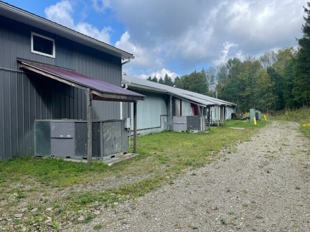 More Photos Of 4250 N State St, Salamanca Freestanding For Sale