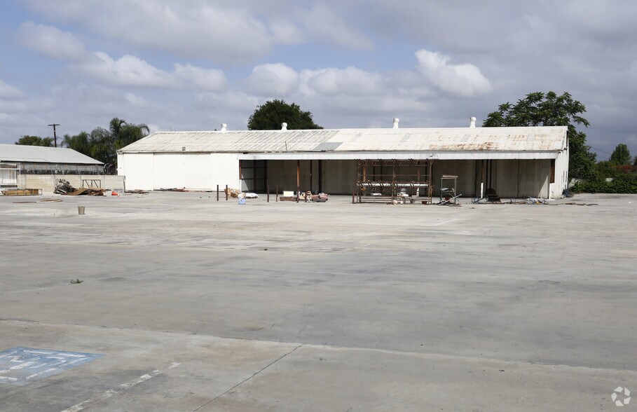 More Photos Of 2253-2307 Durfee Ave, El Monte Contractor Storage Yard For Lease