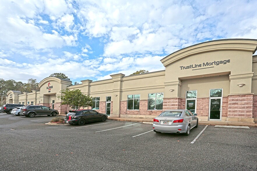 More Photos Of 6101 N Gazebo Park Pl, Jacksonville Office For Lease